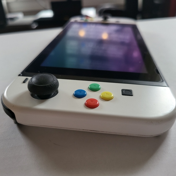 Modded Nintendo Switch - Picture 3 of 6